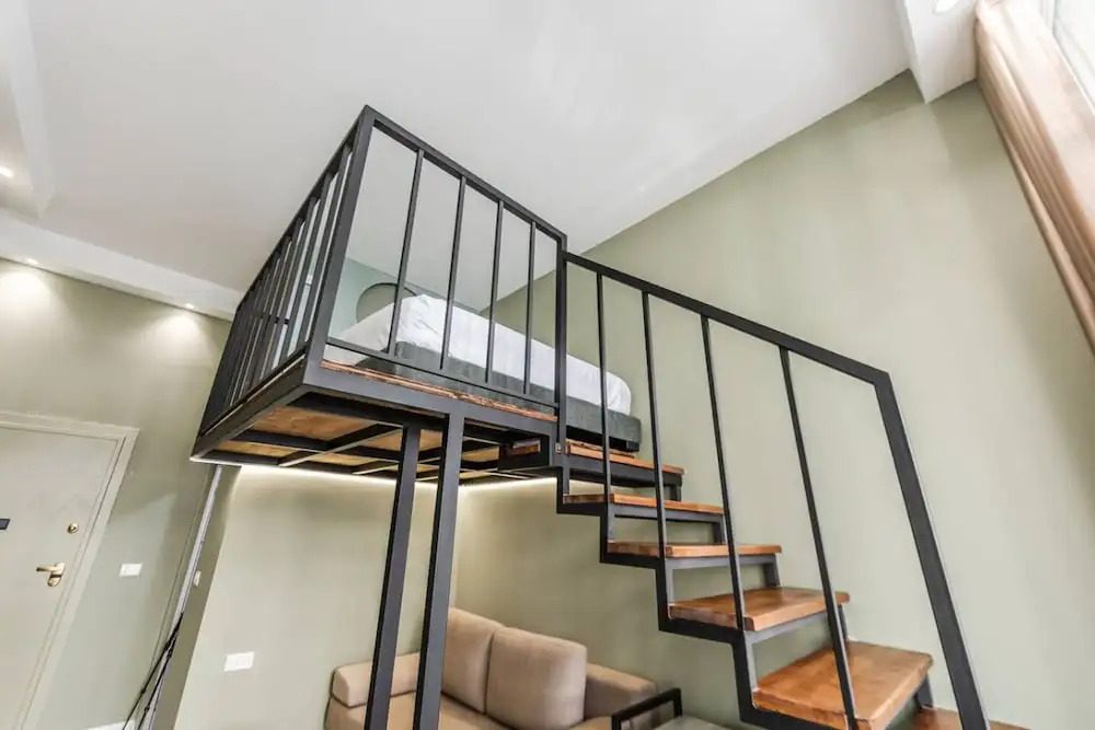 Enzo Rooms Center