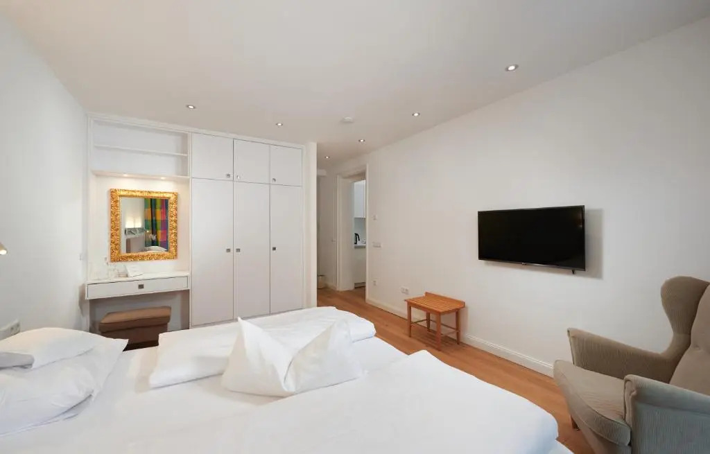 35qm Deluxe Apartment Suites im Stil Design Hotel Vosteen Nähe der Kaiserburg