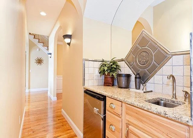Margaritaville Beach 4 Br home by RedAwning