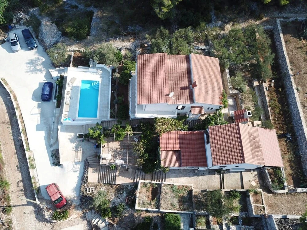 Tirkiz - 80m From the sea - A2 Marija