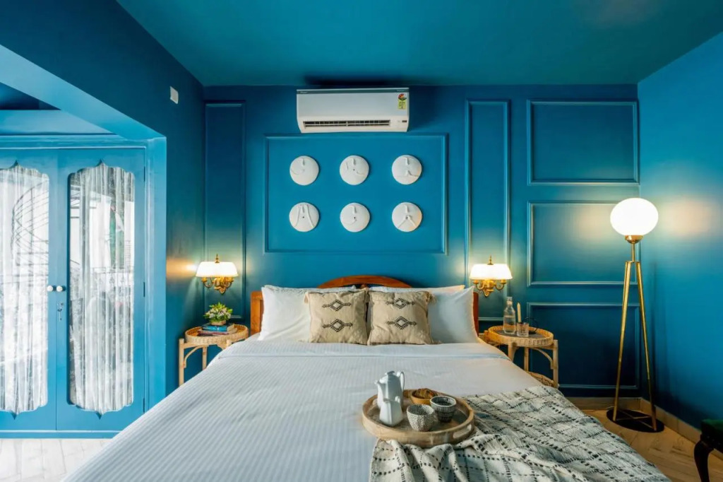 Elivaas BluDoor Luxury 5BHK Villa with Private Pool