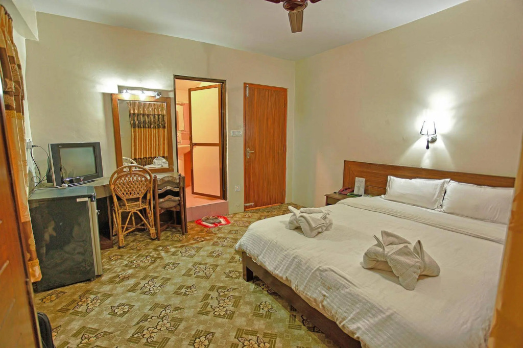 Hotel Family Home