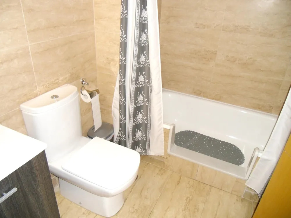 Apartment with One Bedroom in Torre Del Mar, with Wonderful Sea View, Pool Access, Furnished Terrace - 500 M From the Beach