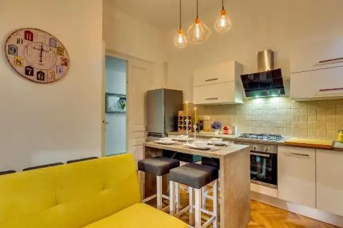Conty Apartment