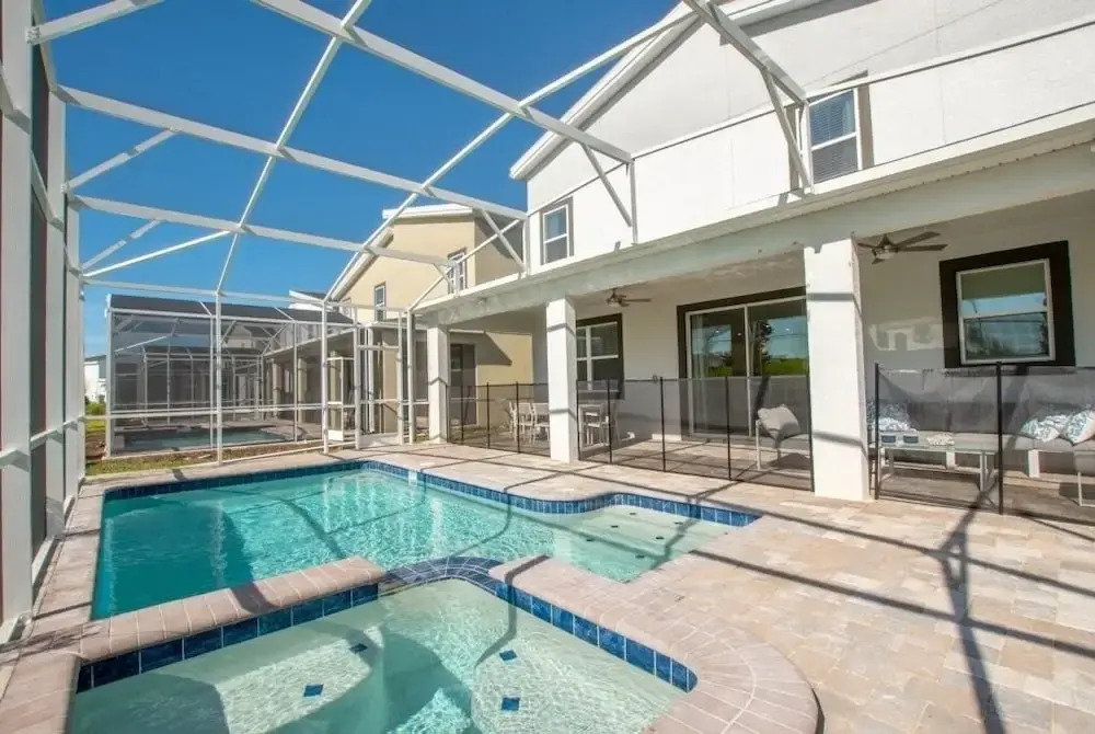 8828cruden 9 Bedroom Villa by Redawning