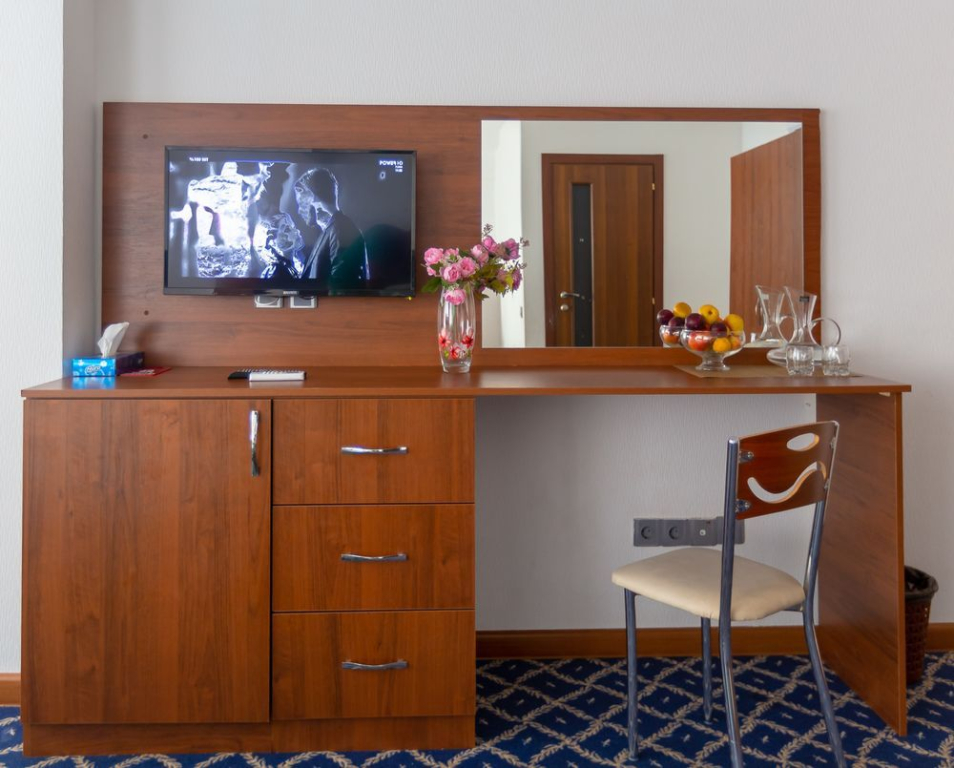 Hotel 28