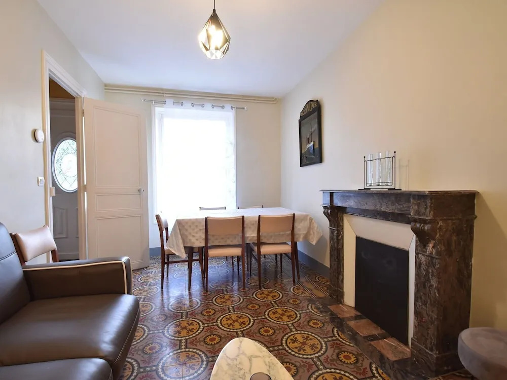 Cosy Holiday Home in Port-en-bessin-huppain With Garden