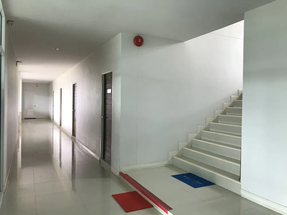Manida Place Hotel