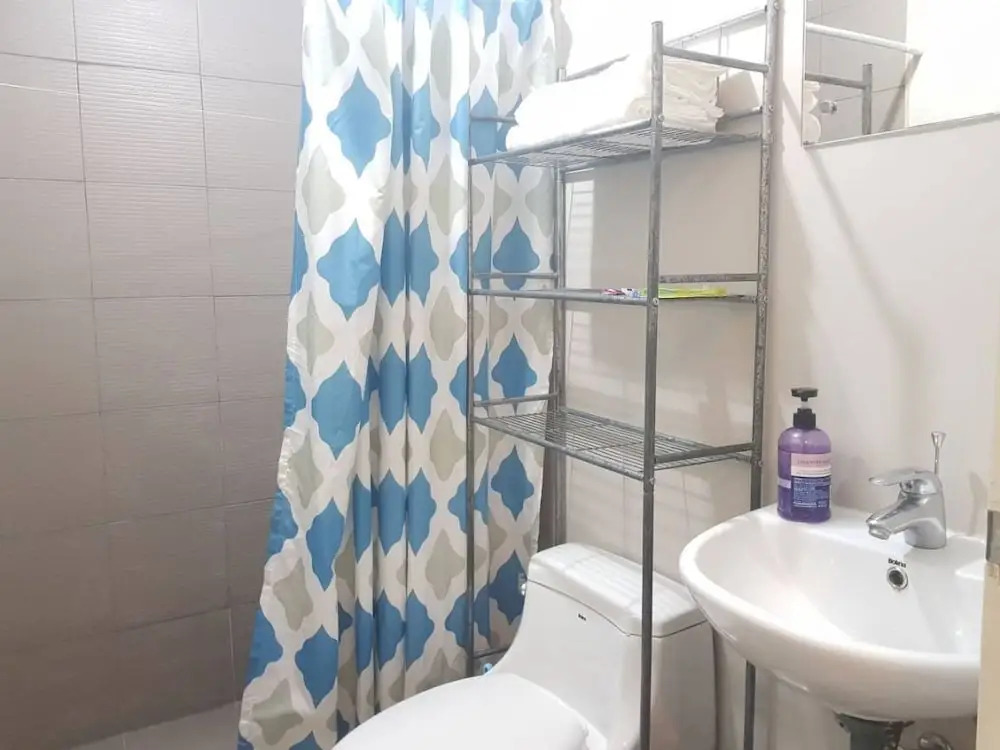 Grand Residences Unit 12N by Comfyrooms