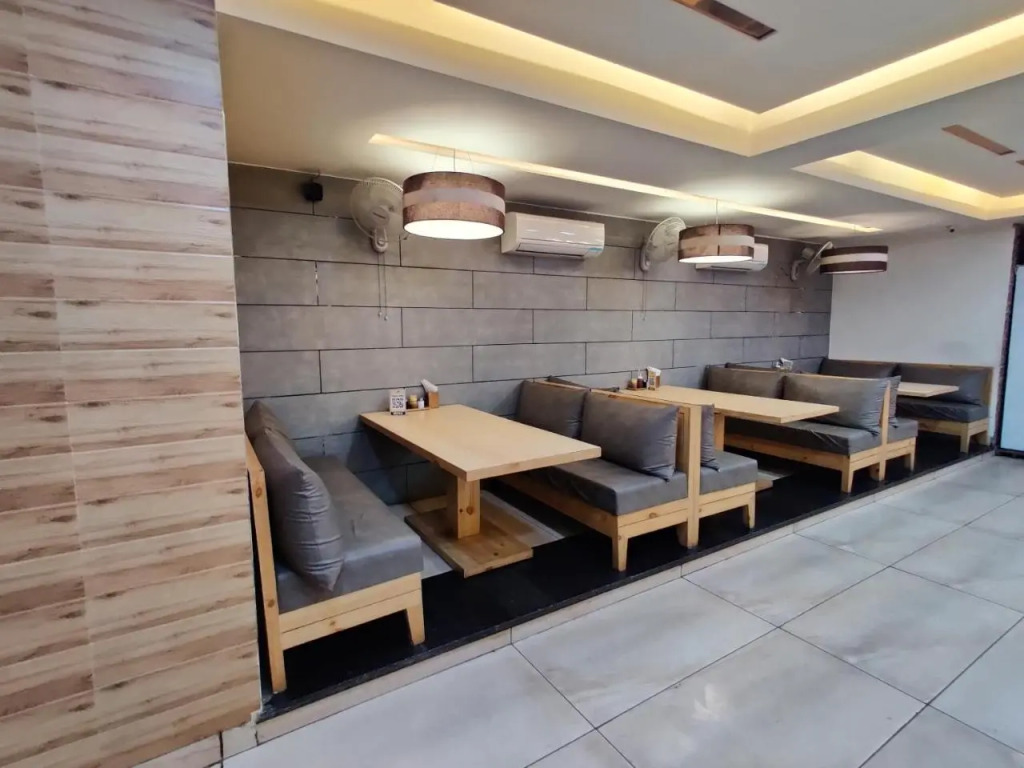 OYO 19453 Hotel Holy Basil