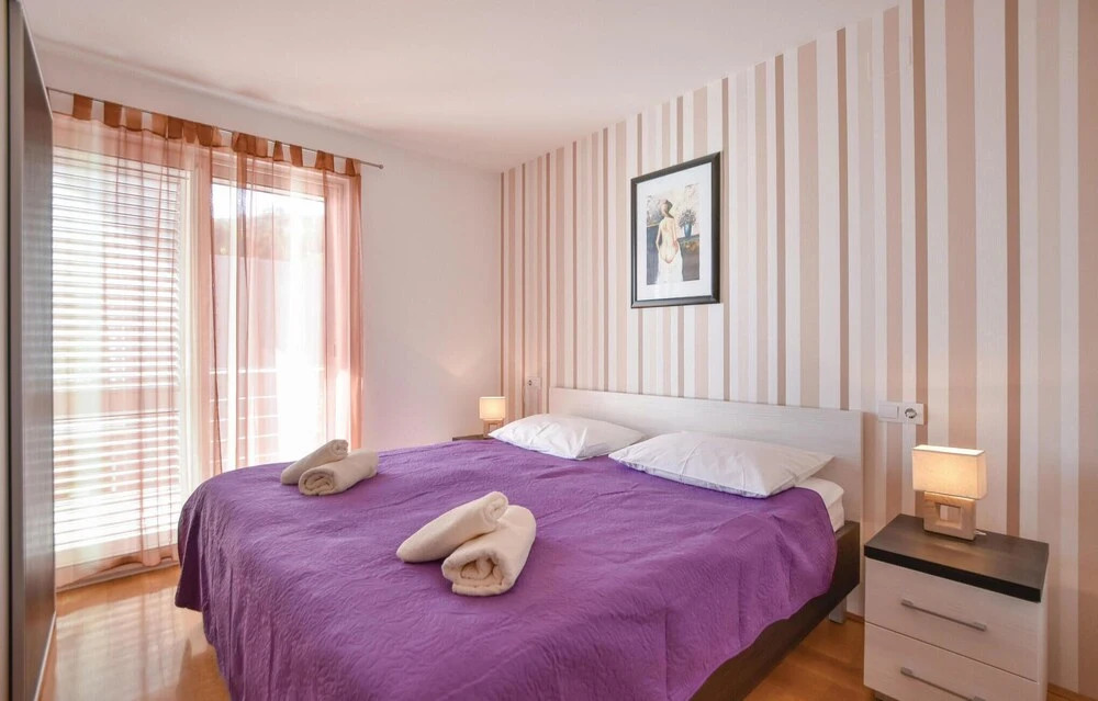 Beautiful Home in Stanici With Wifi and 2 Bedrooms