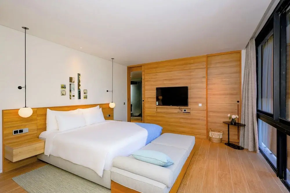 Sailing Pool Villas & Resort Phu Quoc