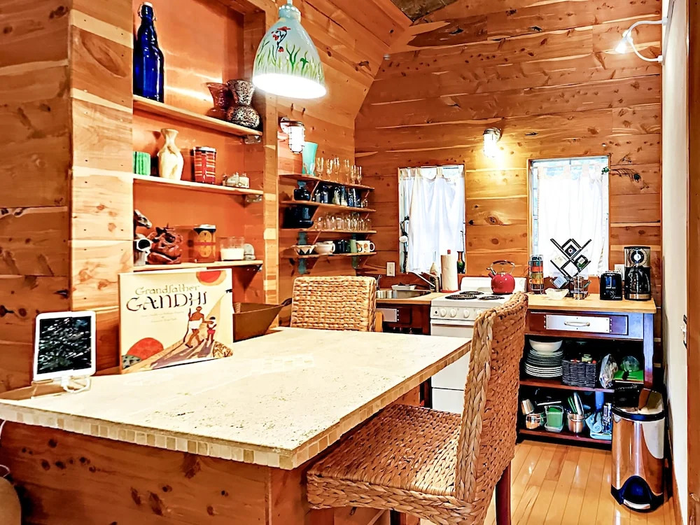 7 BR 8 Acre South Austin Multi Home Retreat by RedAwning