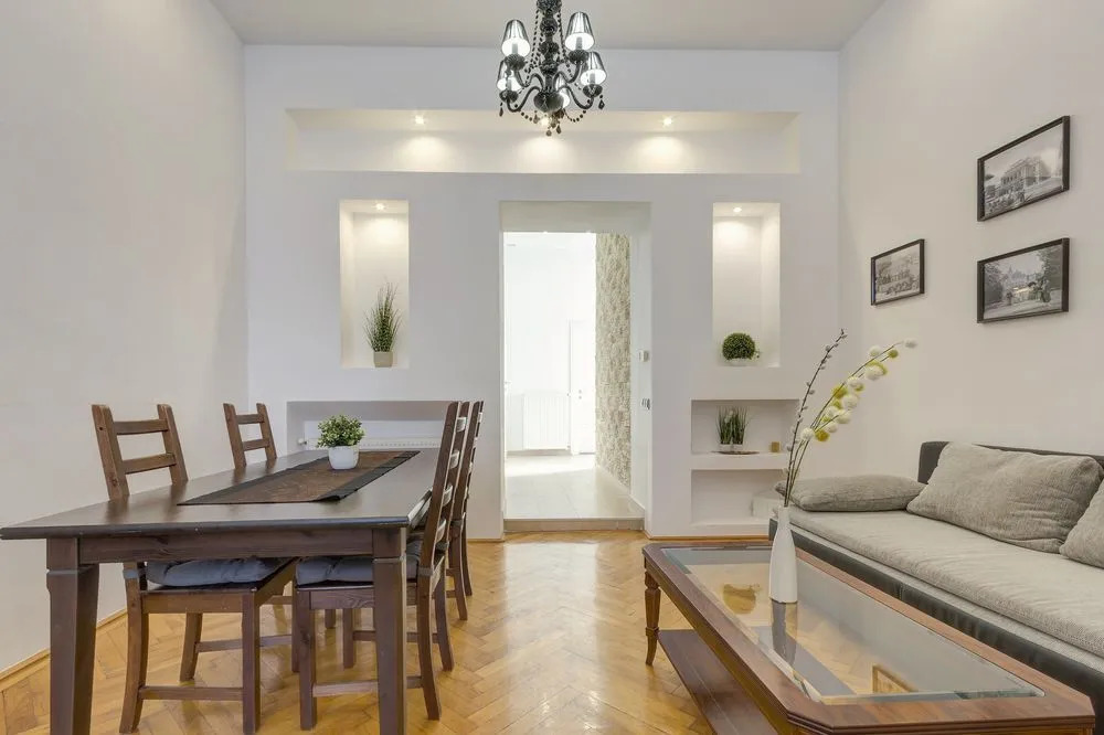 Real Apartments Magyar