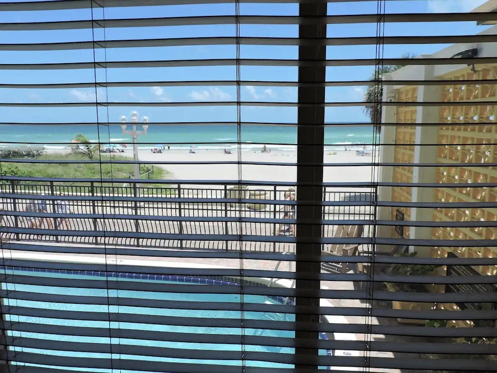 Oceanfront 1/1 for 4, Pool & Beach