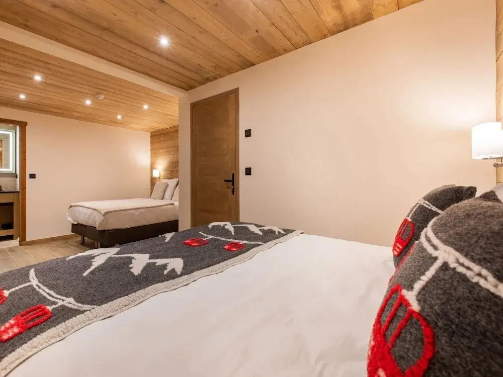 Vanoise Chalet in Prime Location