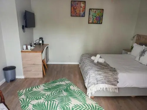 Woodleigh Guest Lodge