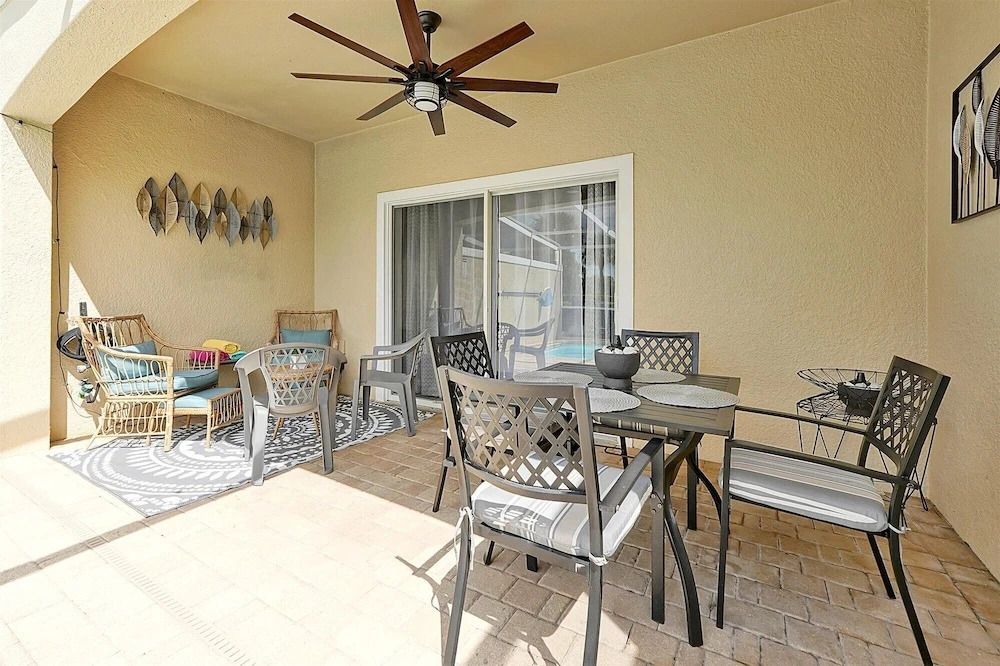 Beautiful Magical Serenity 3-bed Villa in Clermont
