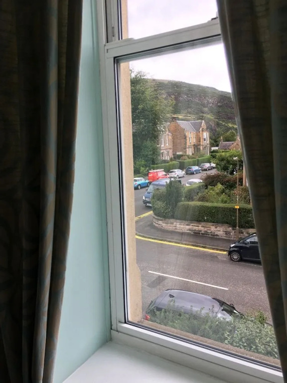 Dunedin Guest House