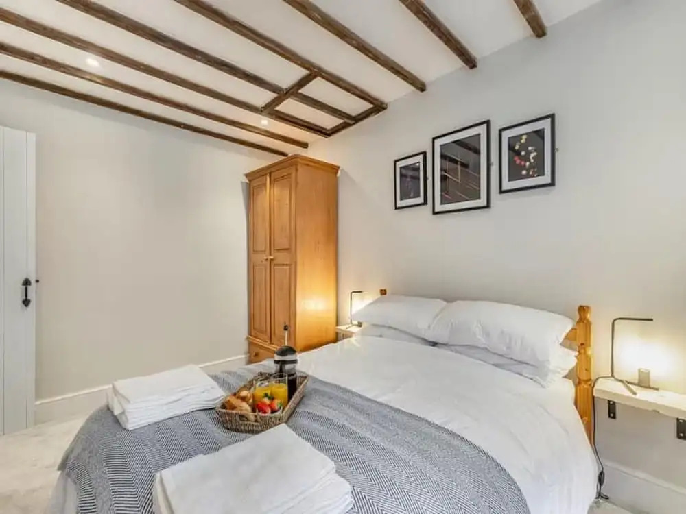 Cottage in the Heart of the Peak District