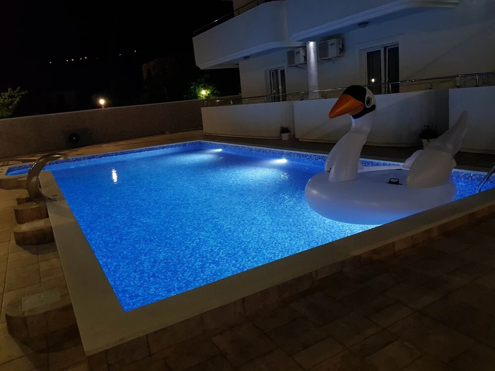 Bianca Apartments