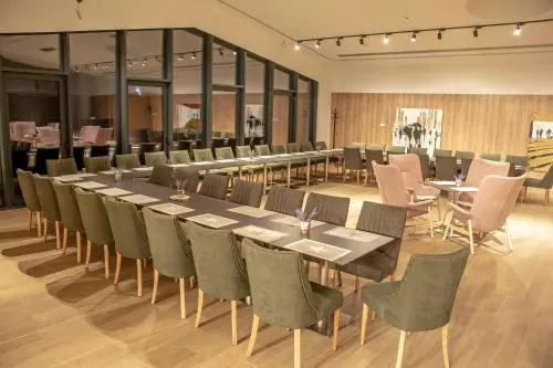 Complex Hotelier COTA O MIE