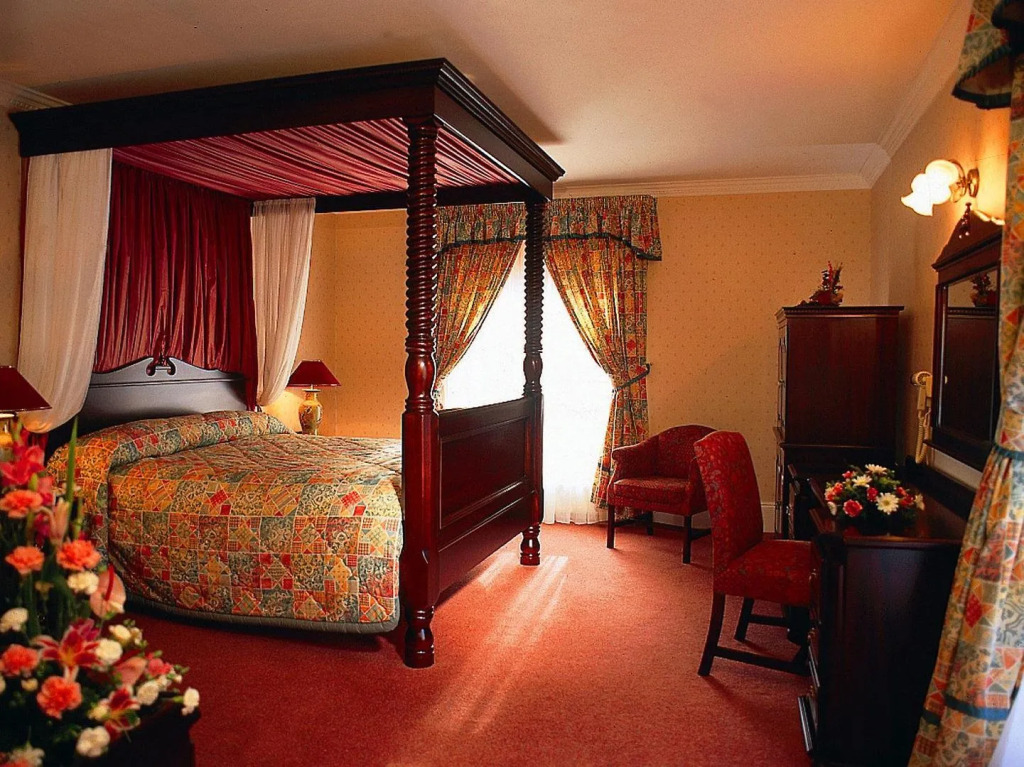 Citywest Hotel