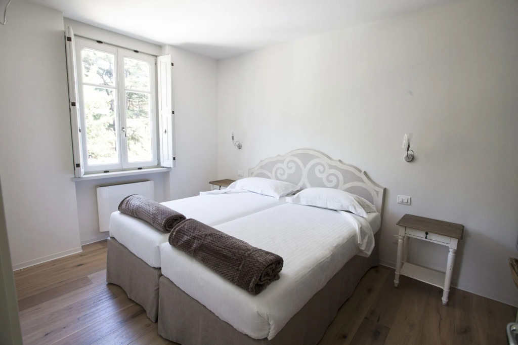 Villa Italia Luxury Suites and Apartments