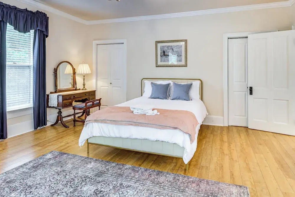 Walk to Waterfront: Downtown Elizabeth City Home!