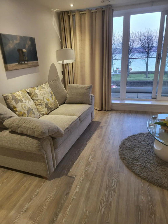 Waterfront apartment