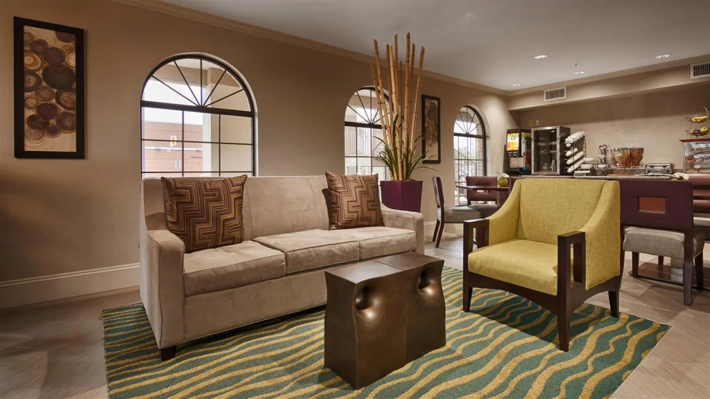 SureStay Hotel by Best Western Deer Park