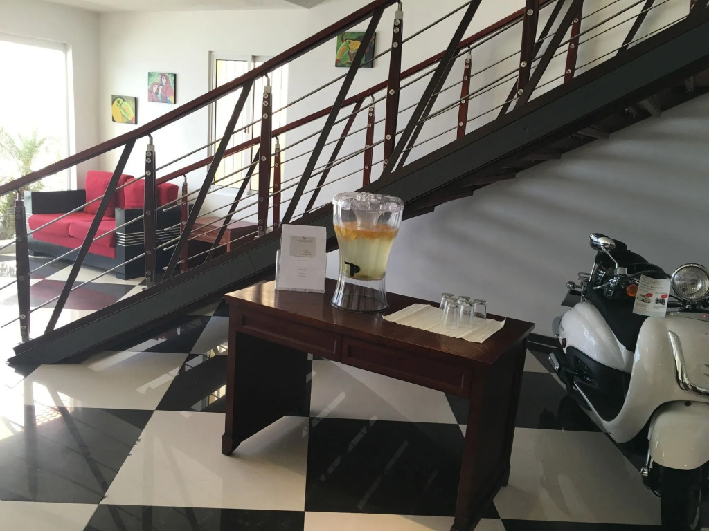 Curacao Suites Hotel
