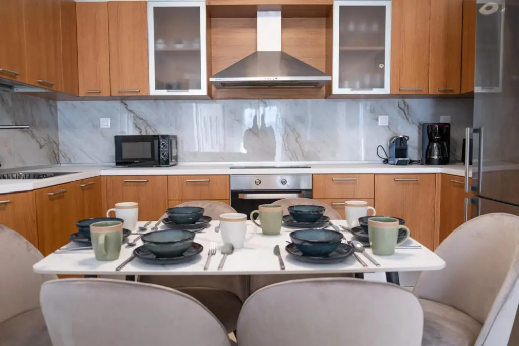 The Seven Islands Apartments
