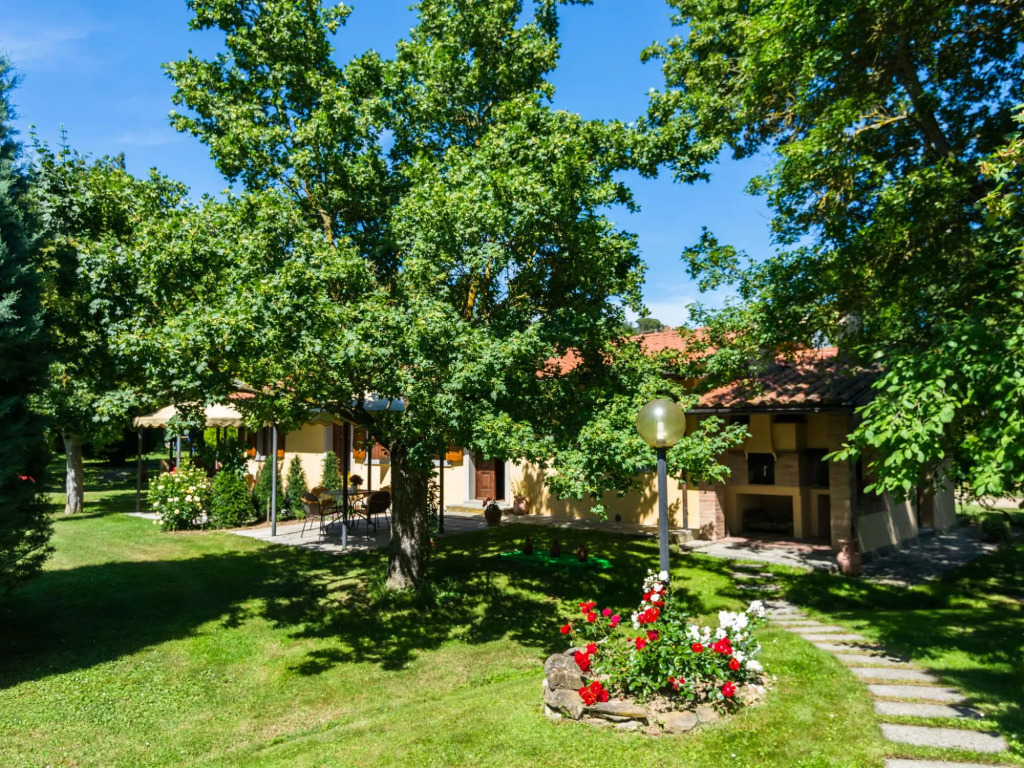 Agriturismo Tuscany With Panoramic Pool