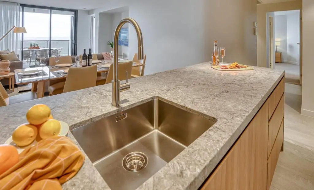 Encore Broadbeach - Official