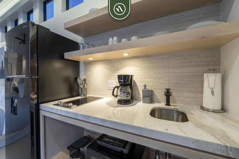 Tower 605 by Naya Homes