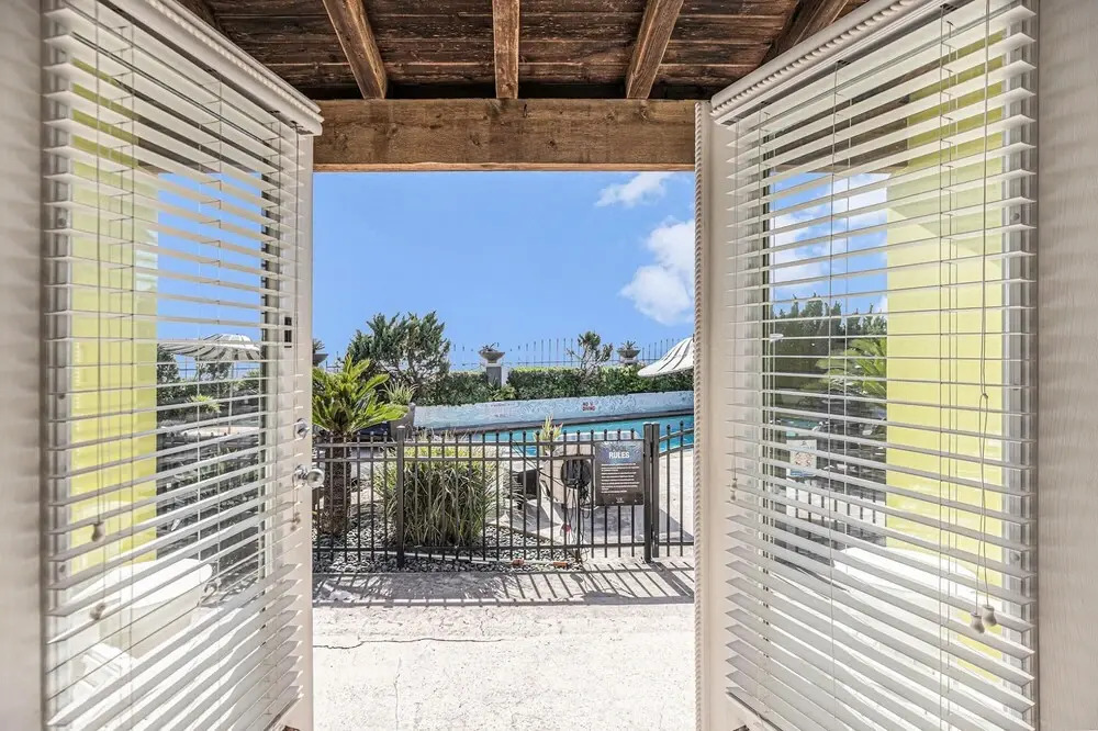 Condo di Cocco 3-oceanfront Dog Friendly w Pool