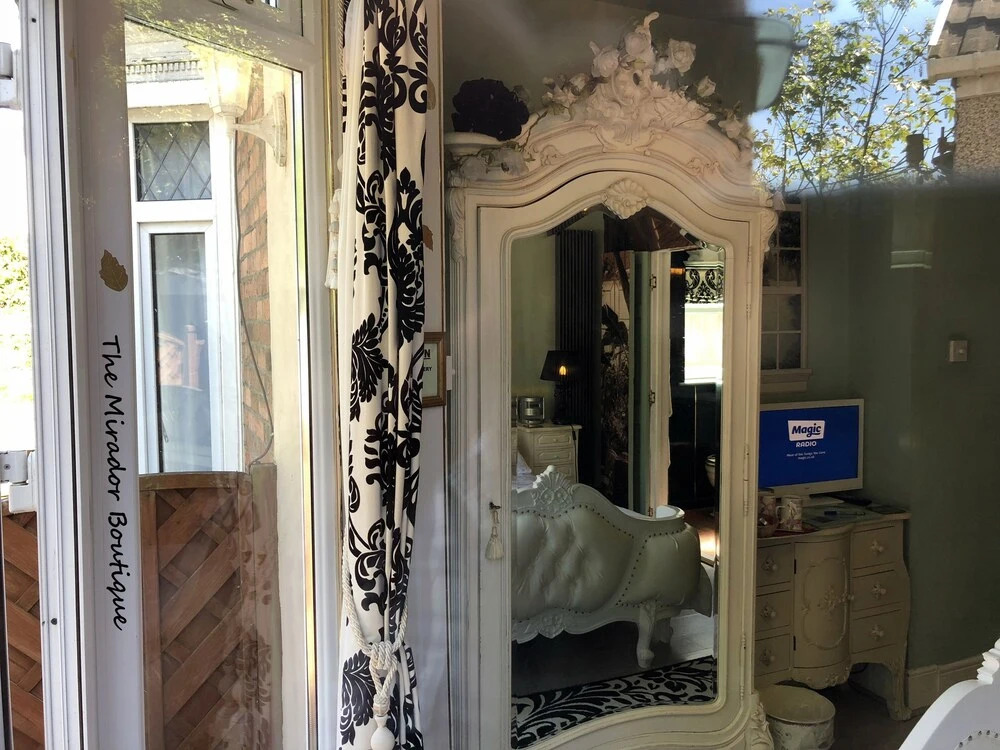 The Mirador Boutique Town House