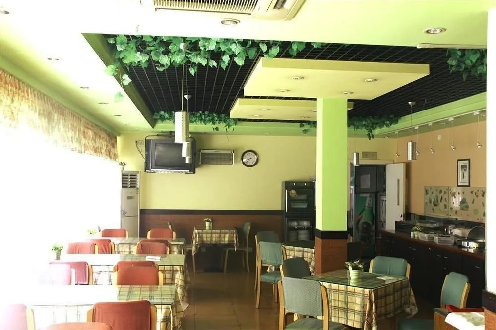 Home Inn Shanghai Yanggao Middle Road