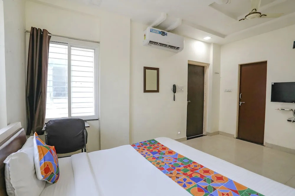 Fabhotel Hrg Destiny
