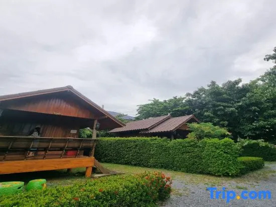 Metathsana Resort