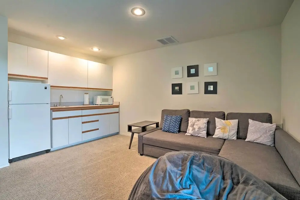 Manson Villa w/ Hot Tub ~ 1 Mi to Wineries
