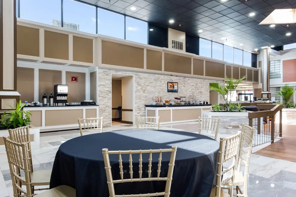 LeBossier Hotel