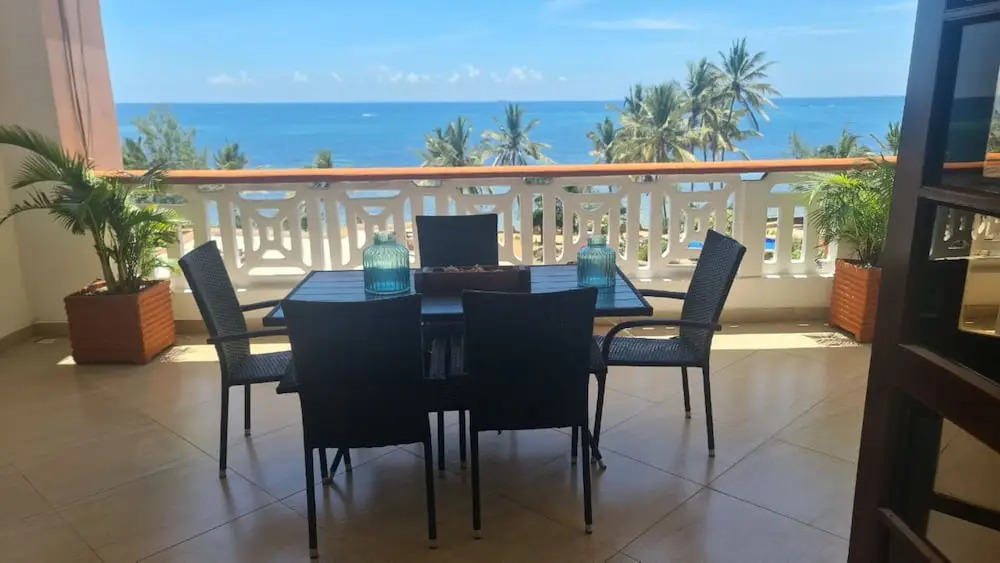 Shanzu Beachfront Apartments by CHH