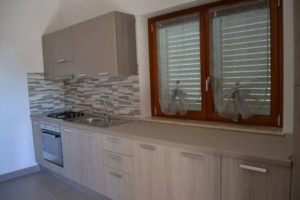Residence Blue Pearl