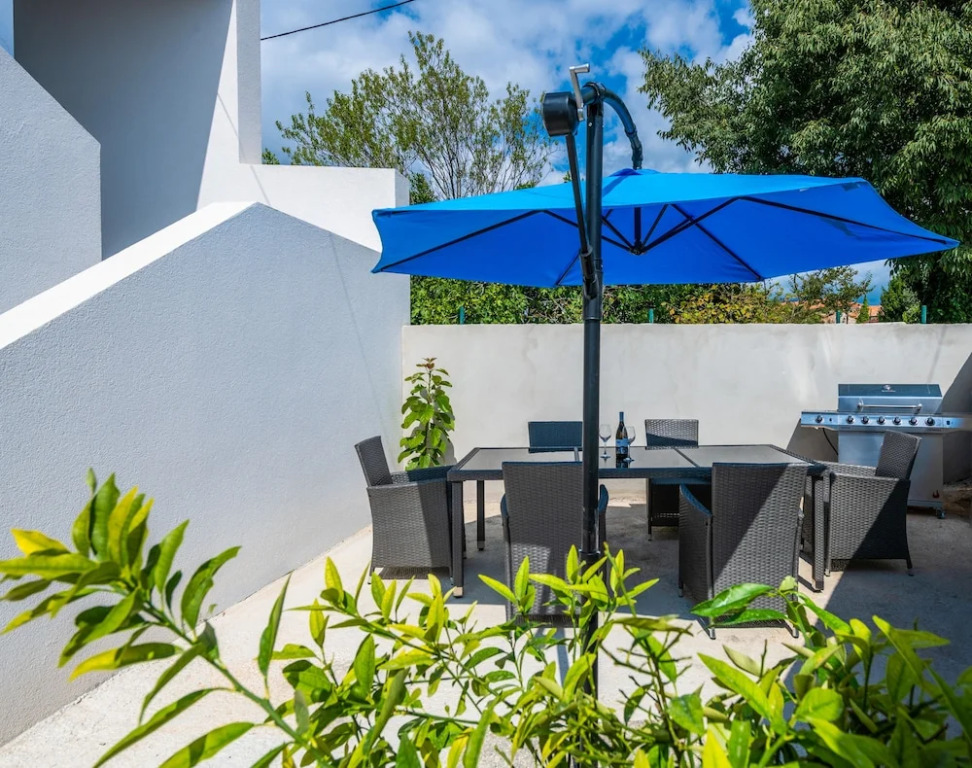 Relax and Unwind in our Brand new Apartment in Krnica Called Bura