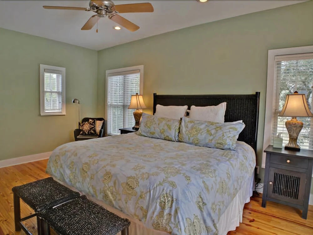 MCBTS018 Creek Park - Three Bedroom Cottage