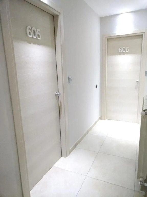 Brain Rooms & Suite