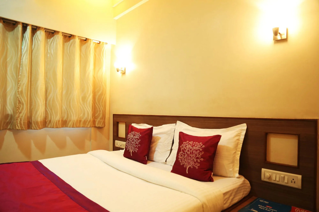 Treebo Vikrant Residency