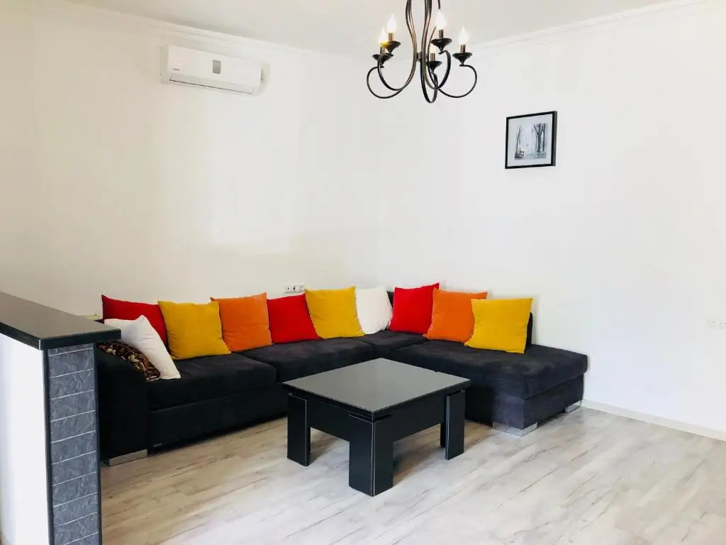 Iraklis Apartment